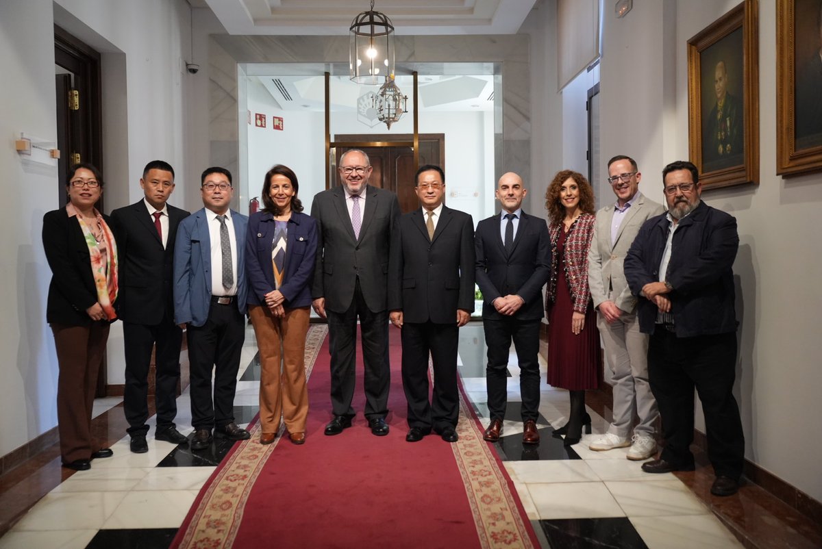 La <a href="/CatedrEnresaUCO/">Cátedra Enresa</a>  de la <a href="/Univcordoba/">Universidad Córdoba</a>  reafirma su compromiso con la formación a <a href="/nusim_SAU/">NUSIM</a> . en gestión y tratamiento de residuos radioactivos.

Ver noticia completa en la web de la Universidad de Córdoba

uco.es/servicios/actu…