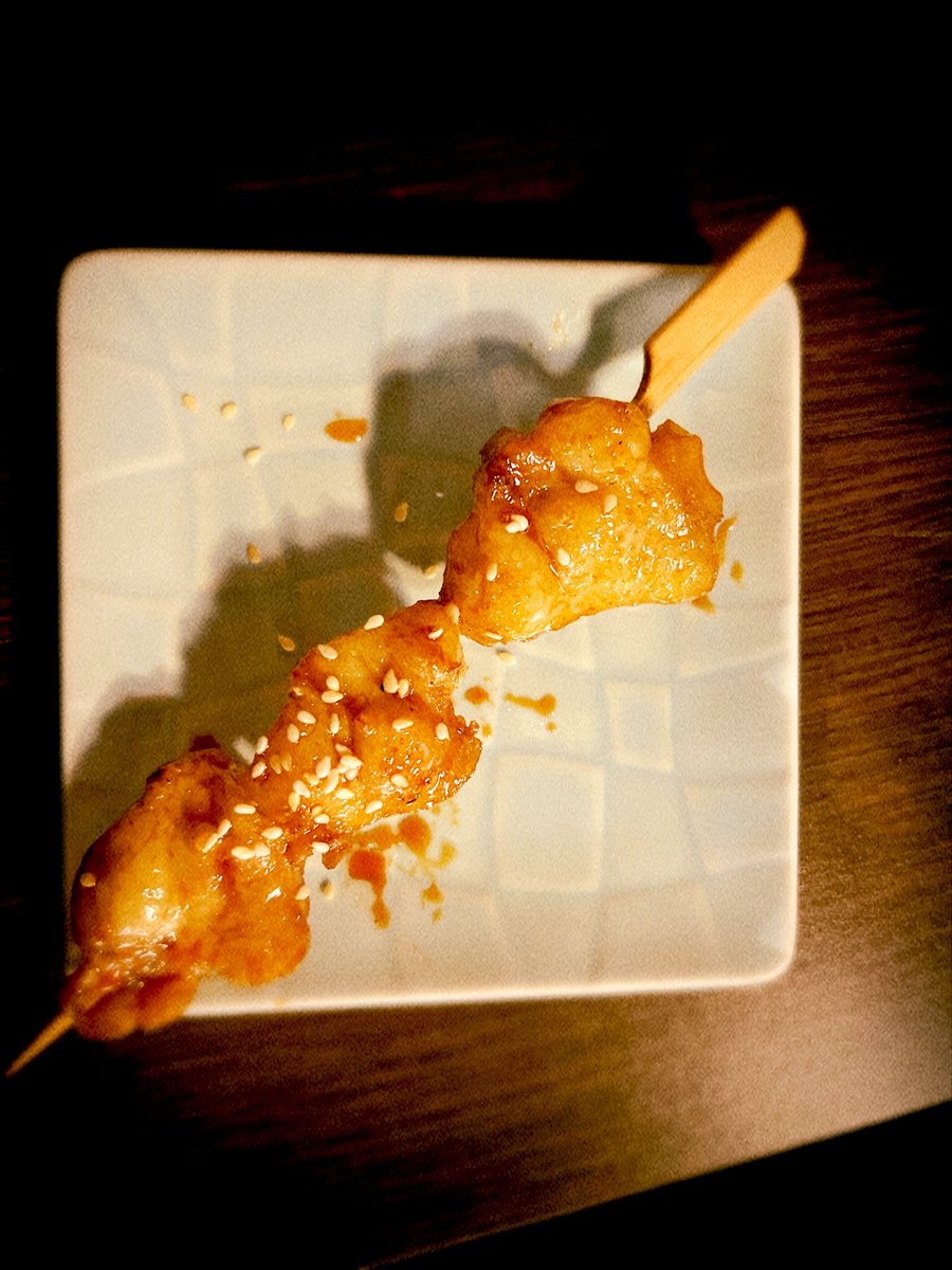 為什麼從剛剛到現在都有一種腦熱臉貼冷屁股的感覺，好奇怪喔！