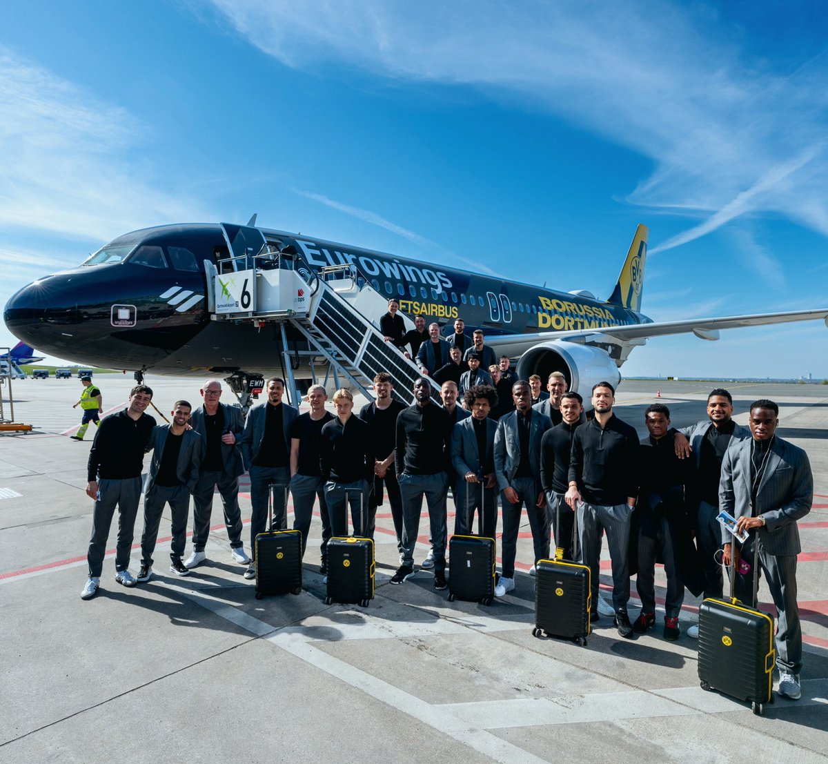 BVB's tweet photo. DTM ➡️ BCN ✈️ https://t.co/OnduNLvLHy