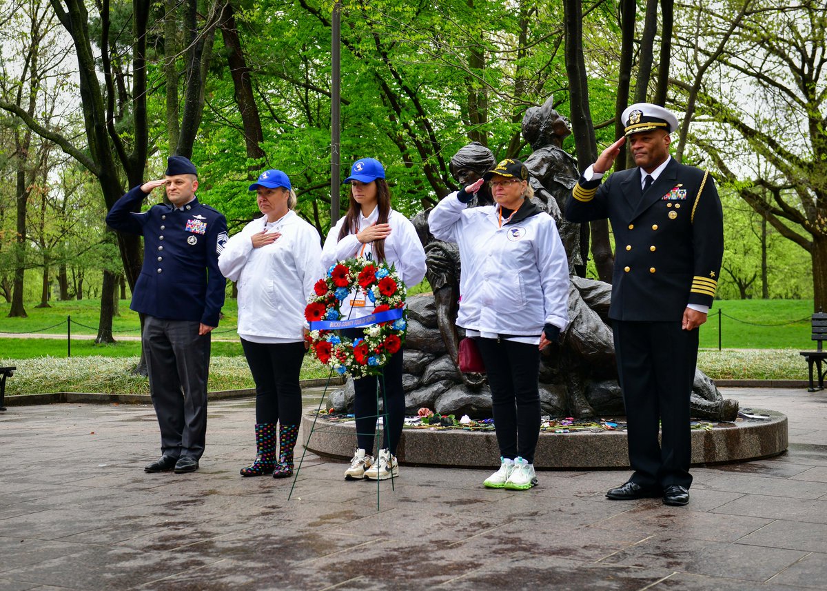 NavalDistrictWash (@navaldistwash) on Twitter photo Saluting Our Veterans 🇺🇸
Yesterday, Naval District Washington Chief of Staff Capt. David Adams greeted veterans from Bucks County, PA, during their Tour of Honor at the Vietnam Memorial. <a href="/tourofhonor/">Tour of Honor</a>
#BucksCountyTourOfHonor #NationalMonuments Saluting Our Veterans 🇺🇸
Yesterday, Naval District Washington Chief of Staff Capt. David Adams greeted veterans from Bucks County, PA, during their Tour of Honor at the Vietnam Memorial. <a href="/tourofhonor/">Tour of Honor</a>
#BucksCountyTourOfHonor #NationalMonuments