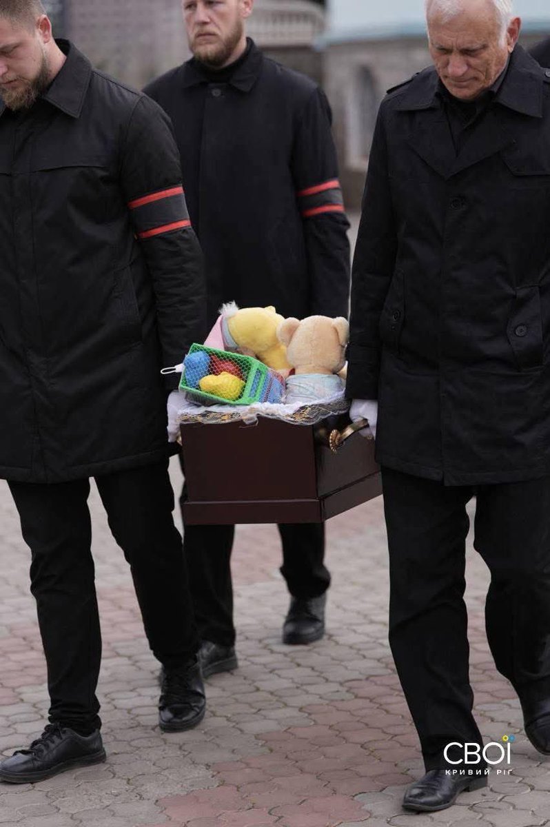 This little three-year-old boy was born under the explosions of Russian missiles in Ukrainian cities. And he was killed by the explosions of Russian missiles in Ukrainian cities. 
Russia is killing Ukrainian children.