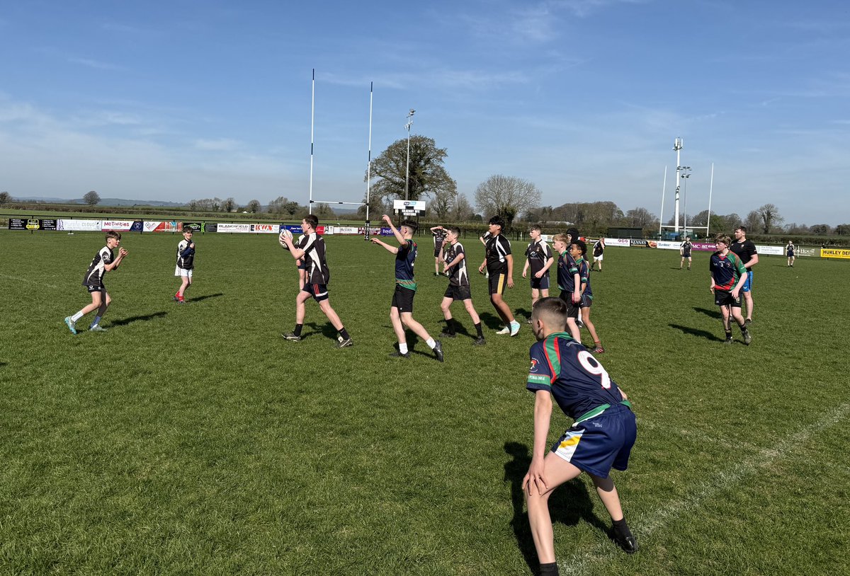 noel devlin tweet media