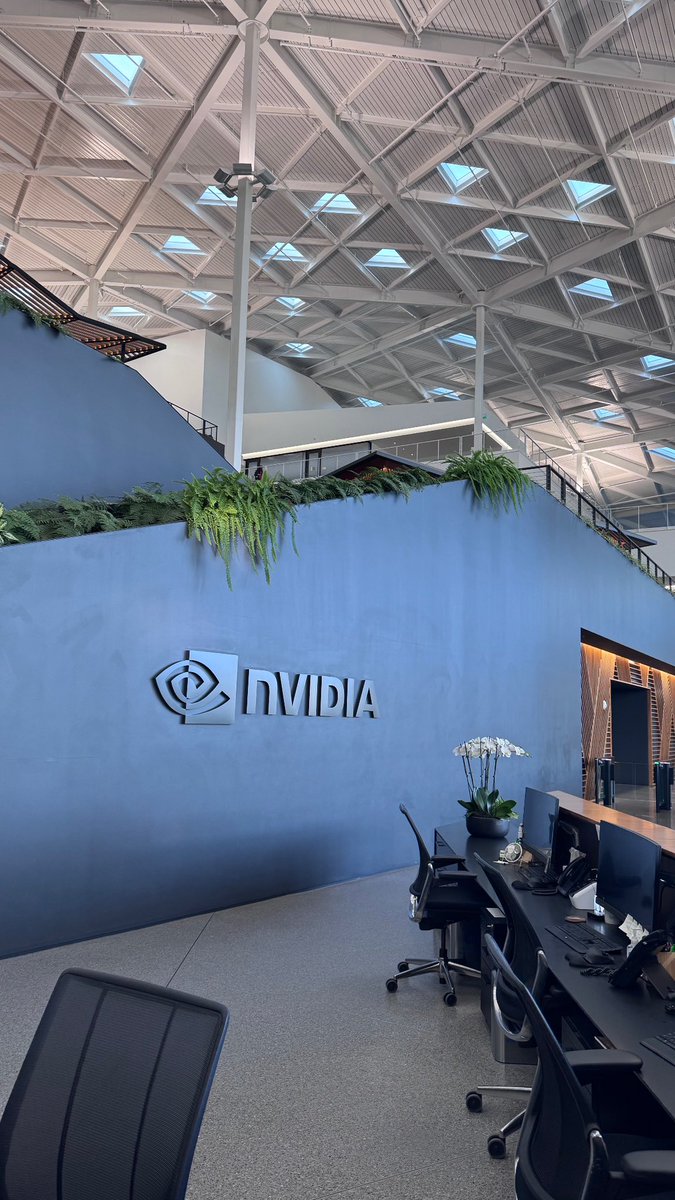 Tim Hwang tweet media