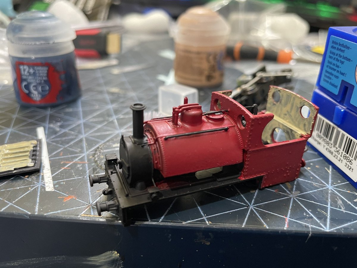 BronEffans's tweet photo. Today I have been building my @CorrisRailway fleet https://t.co/tWYW0hNeG6