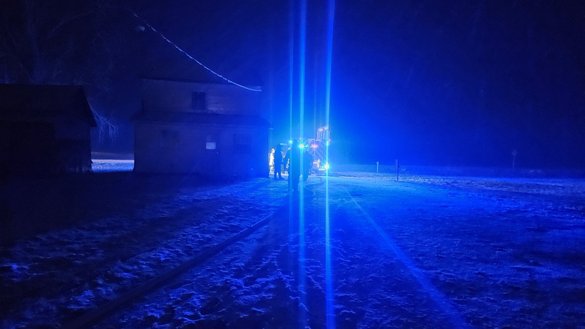 Proud of The Nation firefighters that battled a large barn fire in St-Isidore early this morning. Weather conditions were difficult. No injuries reported and no livestock in the barn at the time of fire. #ottawanews