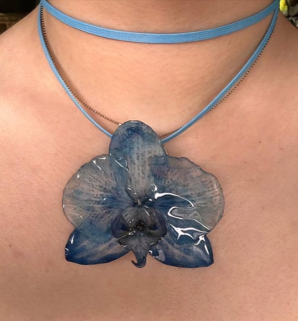 orchid necklaces