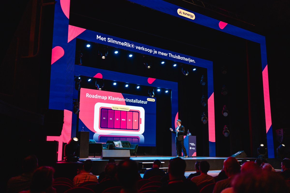 SunergyNL's tweet photo. Wat een dag! 💥
De eerste editie van Sunergy+Friends was een groot succes met 200+ installateurs, demo’s, inzichten én de Slimste Installateur Award.
Dank aan iedereen die erbij was – op naar de volgende editie! ⚡🔋🌞
#SlimmeRik #EMS #Thuisbatterij https://t.co/qVZTB6xhtc