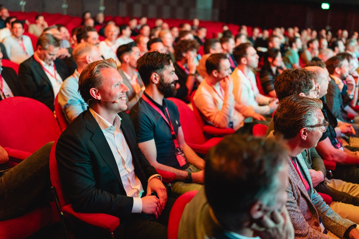 SunergyNL's tweet photo. Wat een dag! 💥
De eerste editie van Sunergy+Friends was een groot succes met 200+ installateurs, demo’s, inzichten én de Slimste Installateur Award.
Dank aan iedereen die erbij was – op naar de volgende editie! ⚡🔋🌞
#SlimmeRik #EMS #Thuisbatterij https://t.co/qVZTB6xhtc