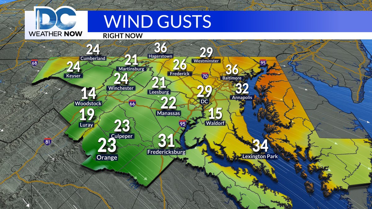 WeatherJackie's tweet image. 10:15AM Tuesday: Wind chills are still in the 20s to lower 30s at this hour as winds continue to howl out of the northwest at 15-20 mph, gusts 25-35 mph. 🌬️🥶🧥🧤🧣#BundleUp #LayerUp #brrr