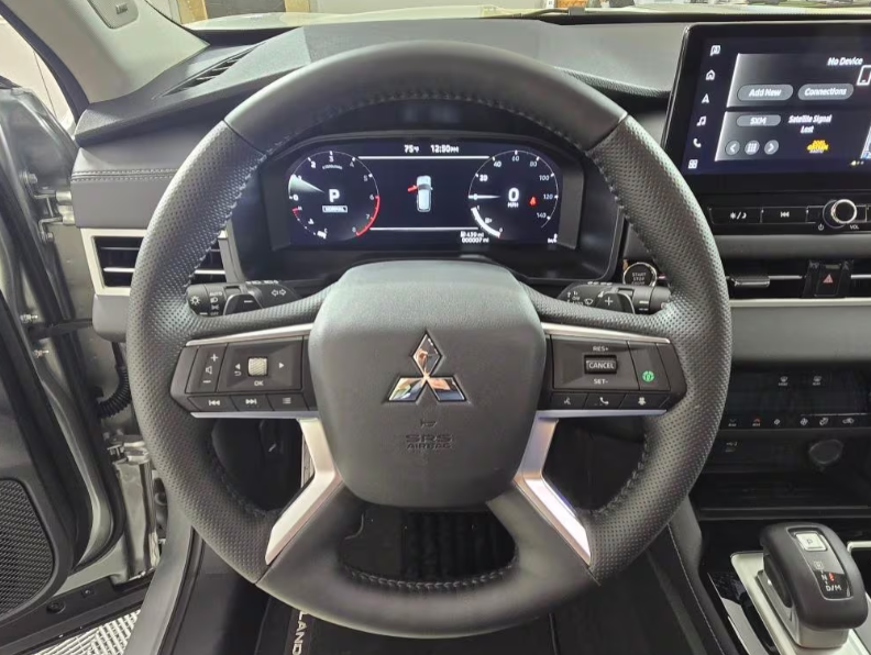 🎶 New Yamaha® Speaker System 🎶 Immerse yourself in concert-quality sound with the exclusive Yamaha® audio system in the new 2025 Mitsubishi Outlander! Feel every beat and note as if the artist is performing right beside you. 🎵

Shop now: bit.ly/3Tx0j7i