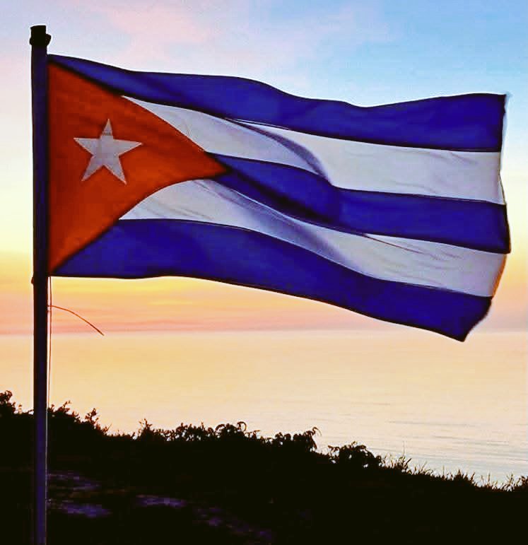 "Estoy seguro de que las libertades que ha conquistado nuestro pueblo con tanto sacrificio, nada ni nadie podrá volver arrebatárselas" #FidelPorSiempre 
#DePieYCombatiendo 
#Cabaiguán 
#SanctiSpíritusEnMarcha 
<a href="/AsambleaCuba/">Asamblea Nacional Cuba</a> 
<a href="/AlexisLorente74/">Alexis Lorente Jiménez</a> 
<a href="/LaritzaCon11073/">Laritza Concepción</a> 
<a href="/BeatonNunez/">Alberto Beaton Nuñez</a>