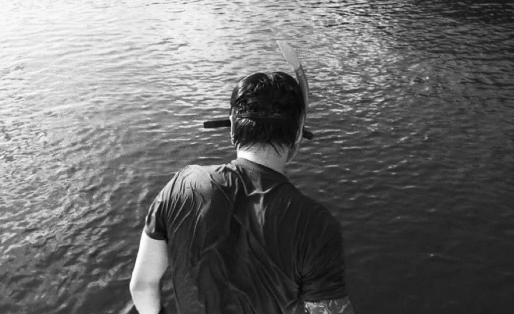 JKPRO03's tweet photo. The water's getting colder let me in your ocean, swim. https://t.co/9HUNa2Ts9u