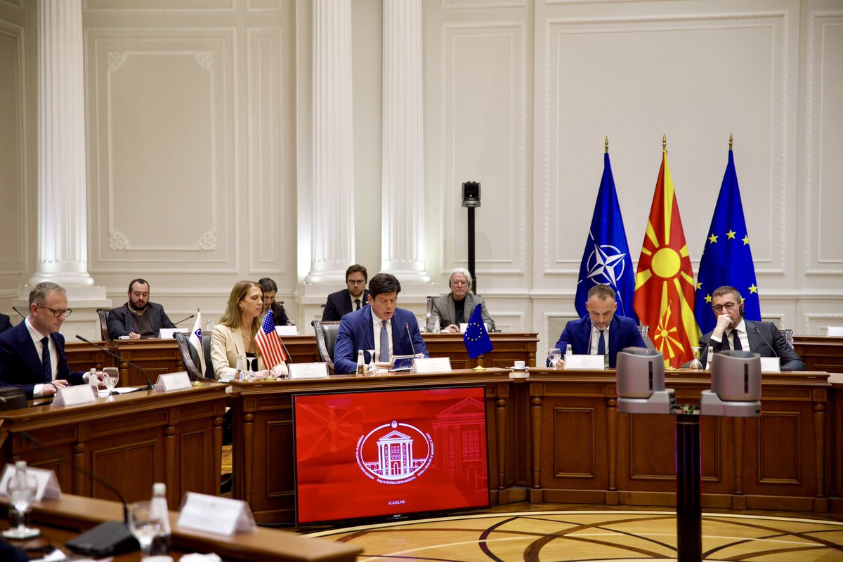 Honoured to chair the inaugural meeting of the Inter-Agency Body for Anti-Corruption Activities, joined by PM <a href="/MickoskiHM/">Христијан Мицкоски</a>, 🇪🇺Ambassador <a href="/MichalisRokasEU/">Michalis Rokas</a>, <a href="/USEmbassySkopje/">U.S. Embassy North Macedonia</a> Deputy COM Nicole Varnes &amp; <a href="/OSCE_Skopje/">OSCE_Skopje</a> Ambassador Kilian Wahl.