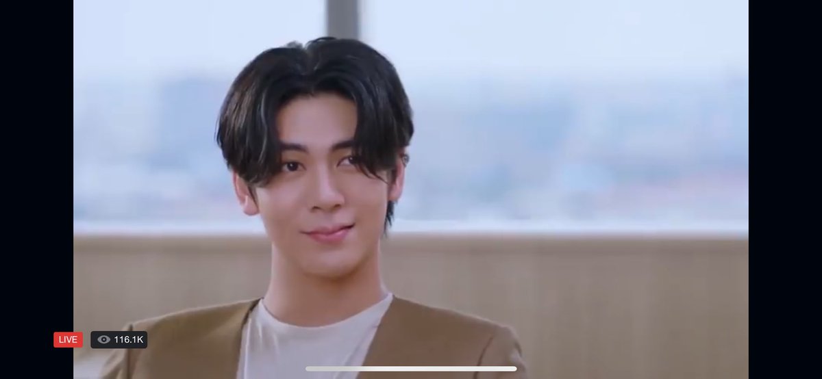 txnakaaaa's tweet photo. ยิ้มเก่งนะคะ เดี๋ยวเนี้ยอ้า!
#เมื่อตะวันลับฟ้าep5 

#Ryupower 
#RyuVachirawich https://t.co/UsZx4dMgU5