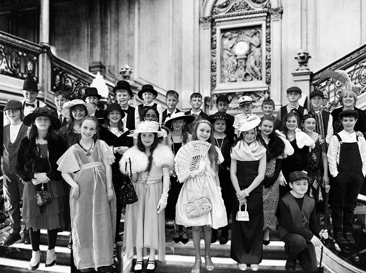 pondparkp7's tweet photo. It was all aboard Titanic Day for our P7 pupils with our annual Titanic Day in school 📸🚢 https://t.co/CTL2QpR756