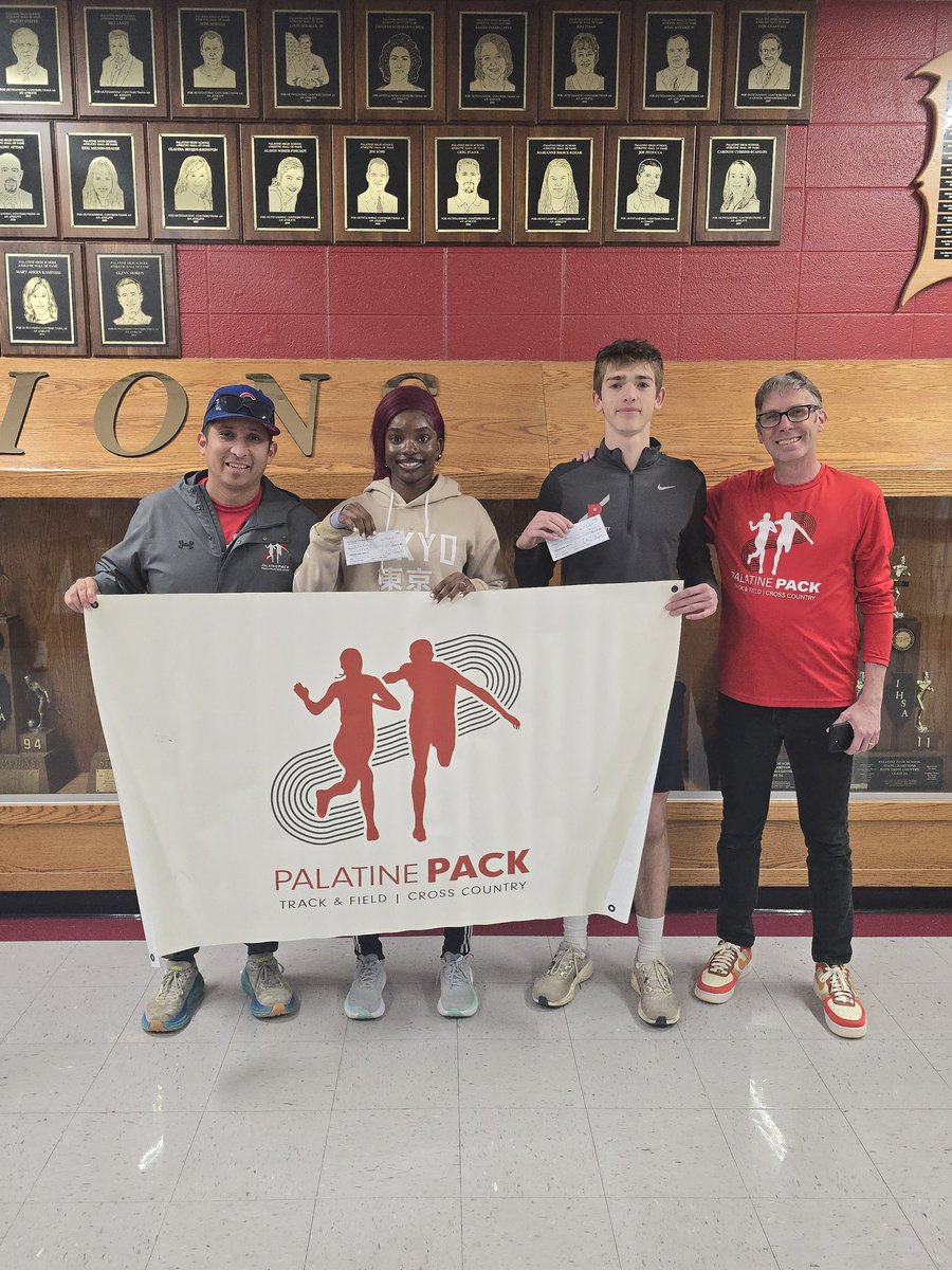 Yesterday we presented the first ever Palatine Pack scholarship to two alumni. Aisha Kazeem and Carter Hayes! Check out their story here! thepacktfcc.com/blog/palatine-…