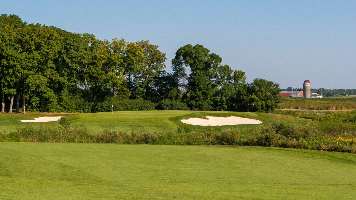 Let’s do it!⛳️ Rush Creek’s 18 hole championship course, Mac Nine par 3 course and driving range will open on Thursday, April 10th.
Please note: the 18 hole course will be open to cardholders only for the time being.
Welcome to the 2025 golf season. We can’t wait to see everyone!