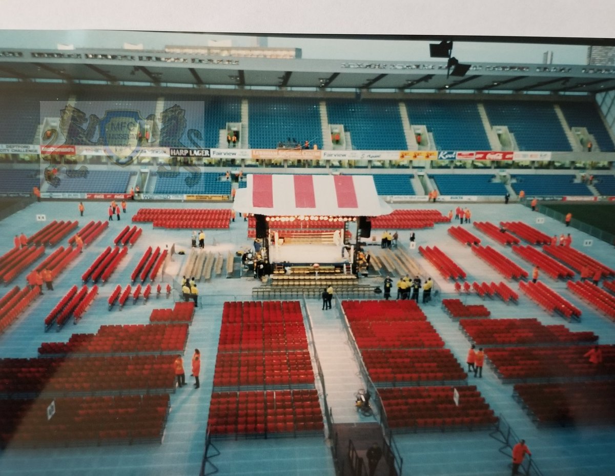 MillwallMuseum's tweet photo. Michael Bentt vs. Herbie Hide was a professional boxing match contested on 19 March 1994, for the WBO heavyweight title #MillwallMuseum ๐๐ฆ did anyone attend? https://t.co/qIFIpCMX7p