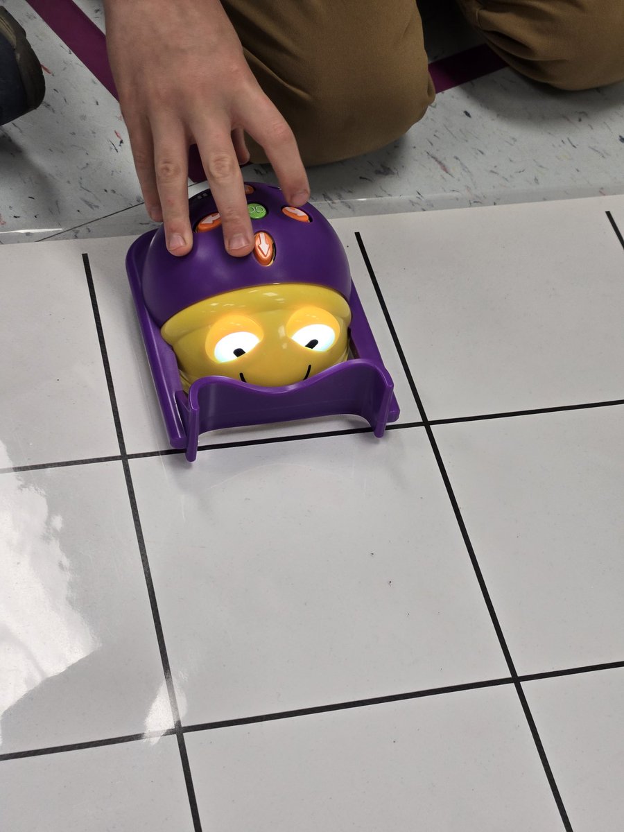 Shawna Luis tweet media