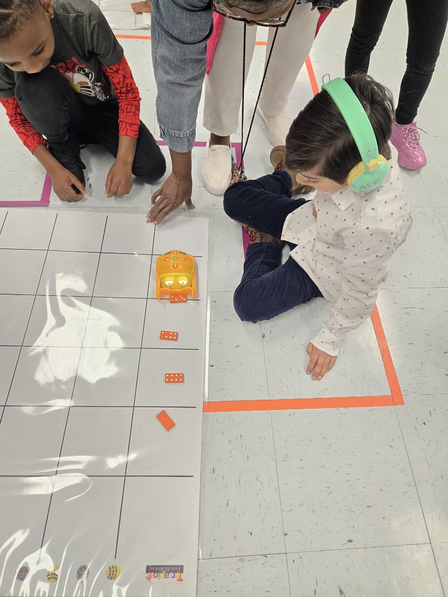 Shawna Luis tweet media