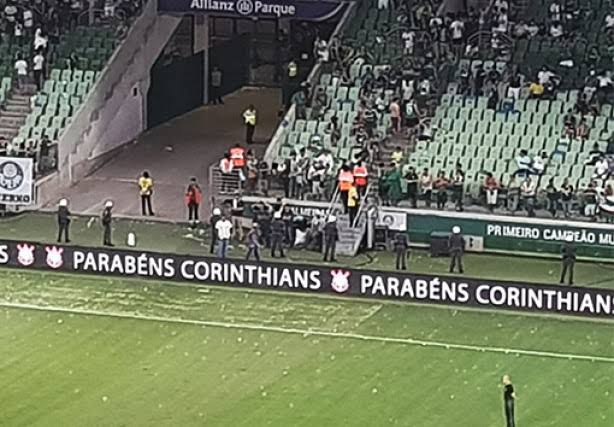 adrianasccp1910's tweet photo. 08/04/2018
#paulistinhaday
Vem aí
#Memphisday
Chupa porcada 😁😁🤣
Vai Corinthians 🖤🤍 https://t.co/MOabLgsluc