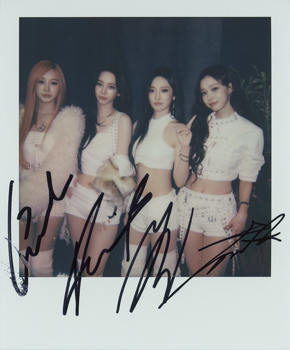 billboard's tweet photo. XOXO, @aespa_official 💋

#BBWomenInMusic https://t.co/6rDj9IAFRw