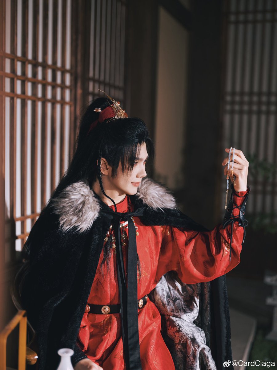 小试一把，抽到喜欢的了，bui可真好看
亲亲亲亲亲亲
<a href="/JakeB4rever/">BIU.</a>
#BuildJakapan 
#Beyourluve
