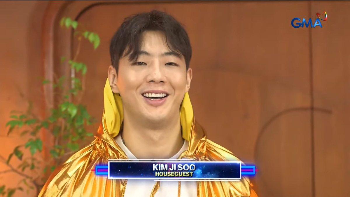 DRPSPHCA's tweet photo. #PBBCollabWithGMA #PBBCollabBoysNightOut: Andito na si Kim Ji Soo bilang isang houseguest ng PBB Collab! https://t.co/QqfPD9taTQ