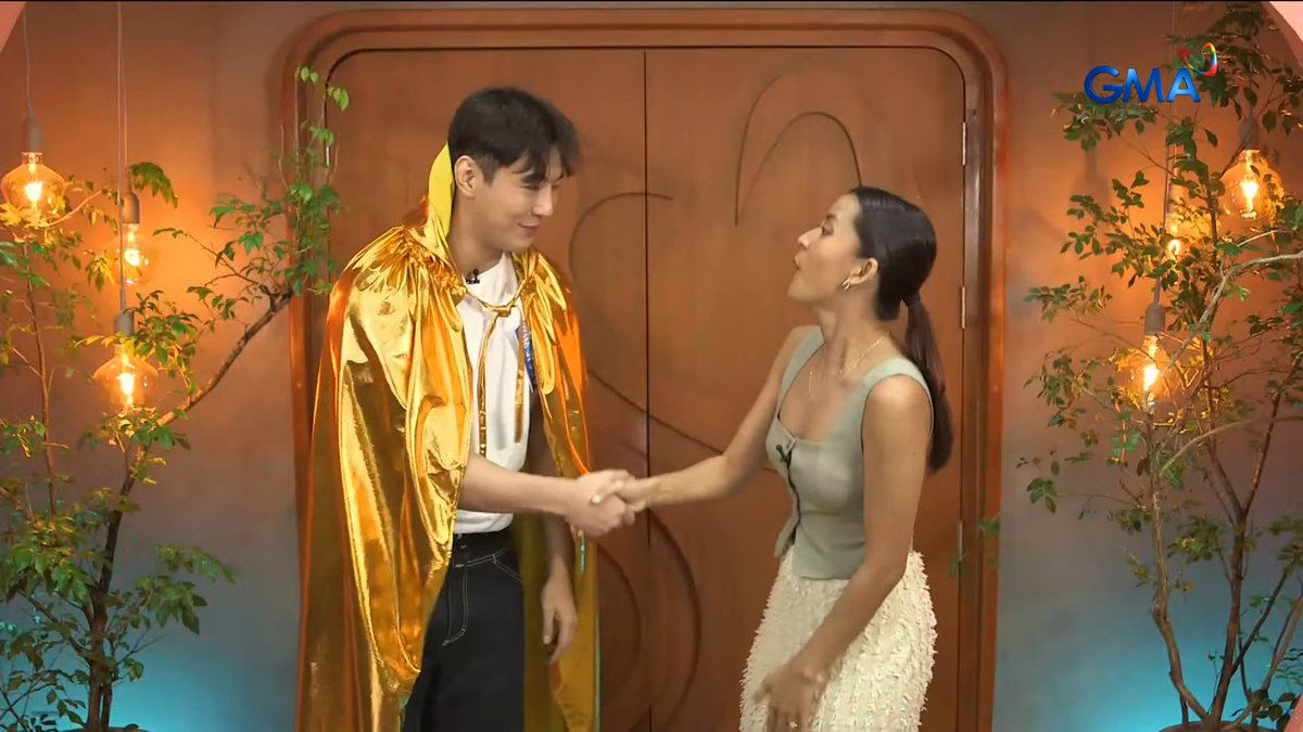 DRPSPHCA's tweet photo. #PBBCollabWithGMA #PBBCollabBoysNightOut: Andito na si Kim Ji Soo bilang isang houseguest ng PBB Collab! https://t.co/QqfPD9taTQ