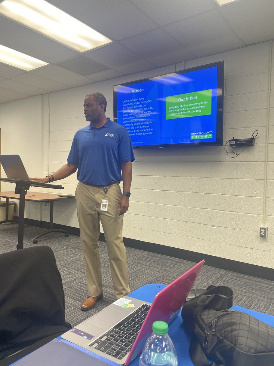 CHCCS_Leaders's tweet photo. Mr Horne and Dr Thomas leading the way at the District Leadership Meeting sharing EC best practices!
#learninglabs
#eccollaboration https://t.co/GERsfbdcpv