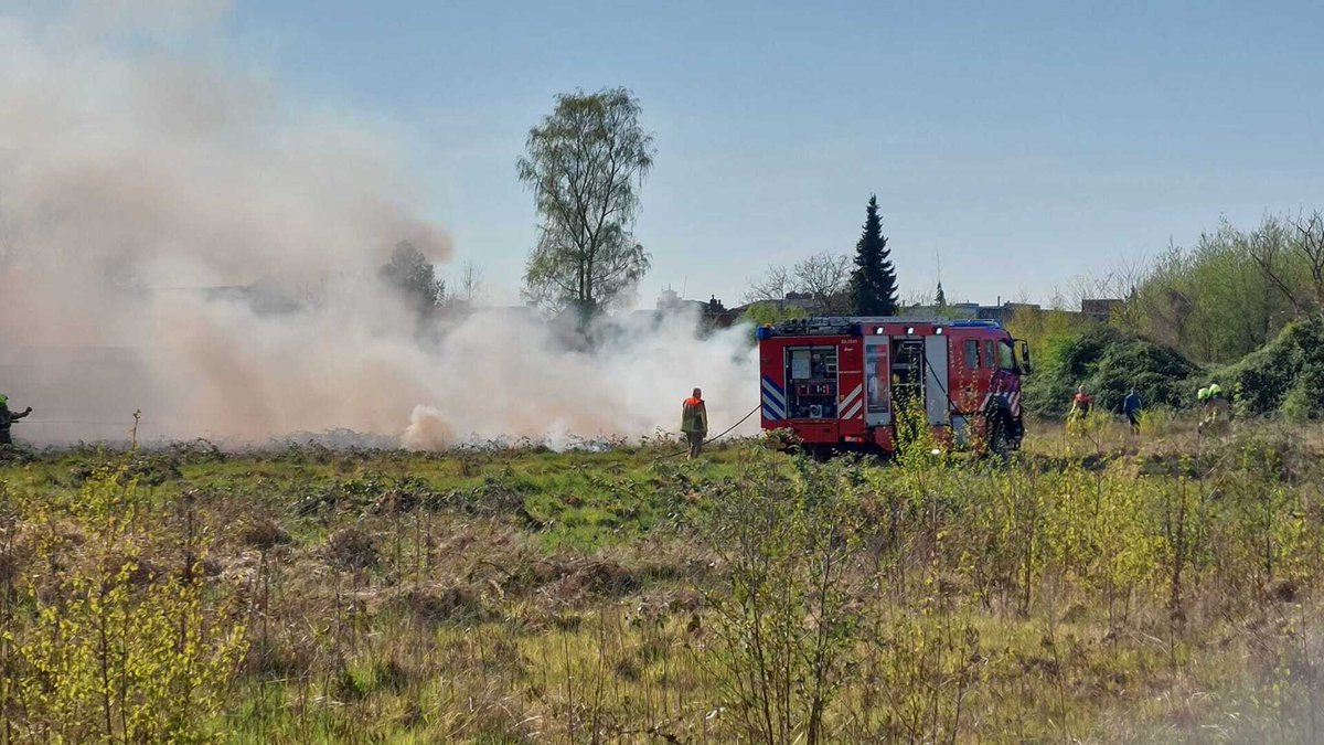Brand achter Julianastraat in Kaatsheuvel