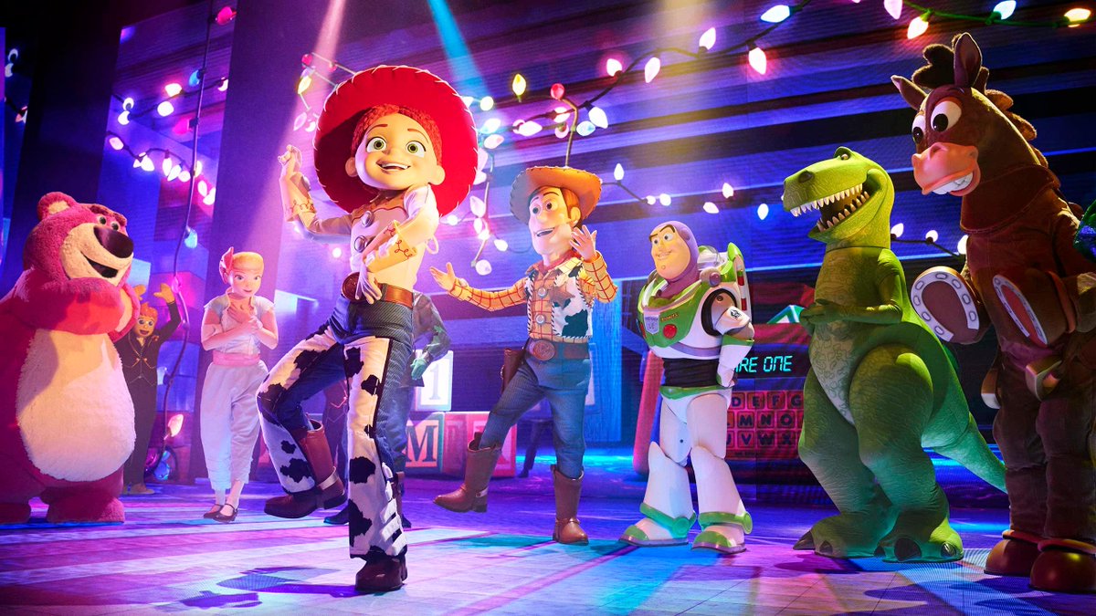 DLPEntraide's tweet photo. 🎭 TOGETHER : Une Aventure Musicale Pixar fait une pause du 21 avril au 11 juillet 2025 inclus !

🎧 D'ici la, (re)découvrez toute la magie du spectacle avec sa bande-son en version studio ! 💫✨

https://t.co/sS8qKSfhEx