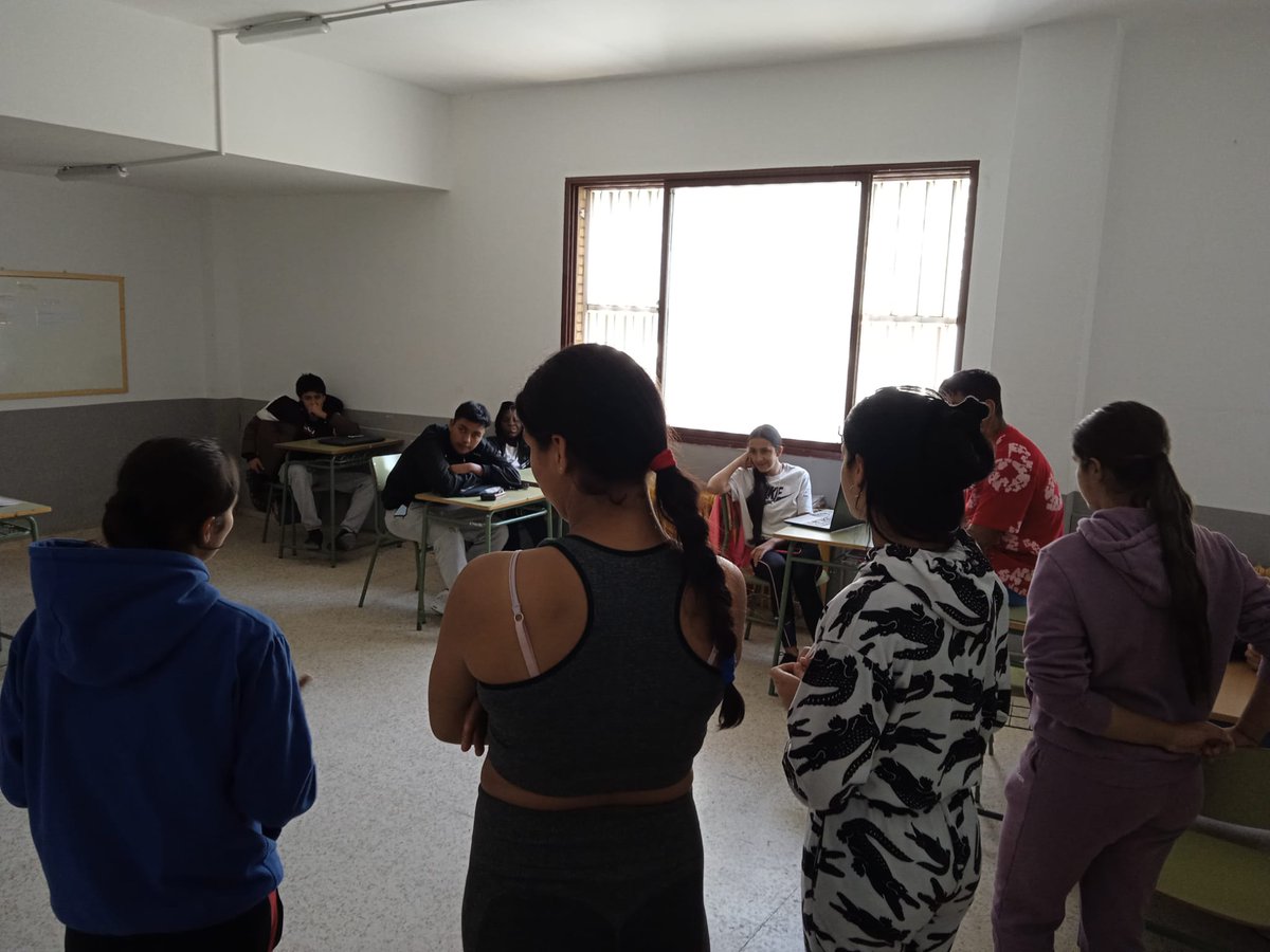 IES Inmaculada Vieira tweet media