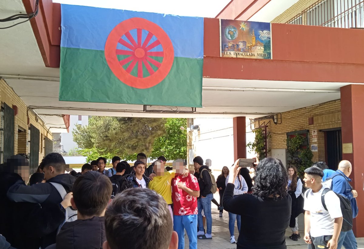 IES Inmaculada Vieira tweet media
