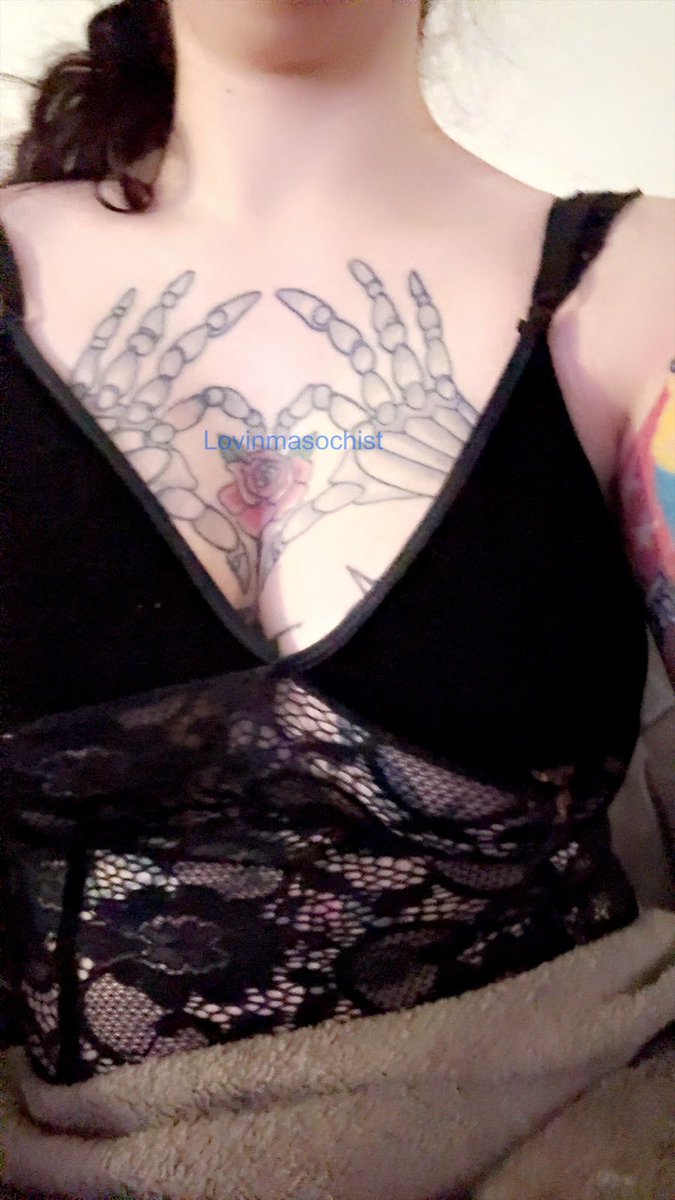 GoddessJ41's tweet photo. Come follow My new insta lovinmasochist_63020 

I’m running a huge special this week https://t.co/a6pu3lW4fe