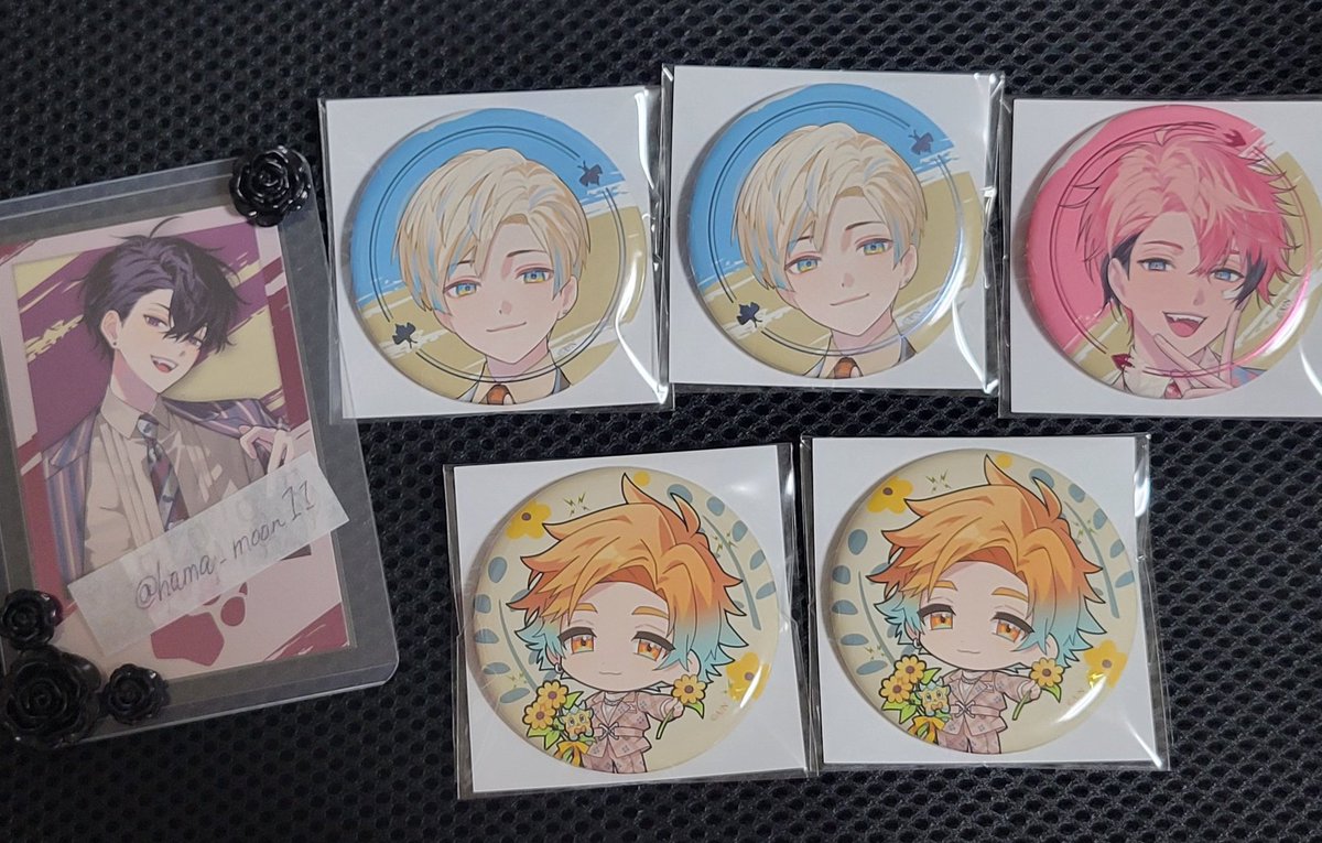 hama_moon11's tweet photo. 【交換】
にじさんじ オリエンス Oriens 2周年 2nd Anniversary 缶バッジ

譲:画像一枚目
求:画像二枚目♥
お気軽にお声かけください https://t.co/i22SdOaWKa