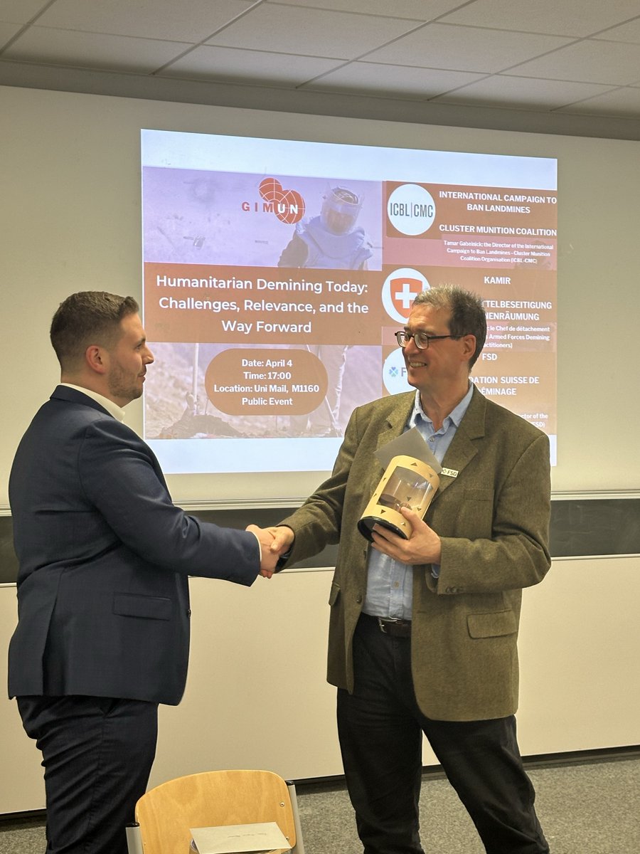 fsd__ch's tweet photo. On 4 April, FSD Director @HansjoergE  joined a panel on 'Humanitarian Demining Today' at Uni Mail Geneva, hosted by #GIMUN, alongside @minefreeworld 's @TamarGabelnick  &amp; KAMIR’s Jean-Franco Pfister. Grateful for the exchange &amp; ongoing support for #mineaction 🤝. https://t.co/aKn0hCmUCF