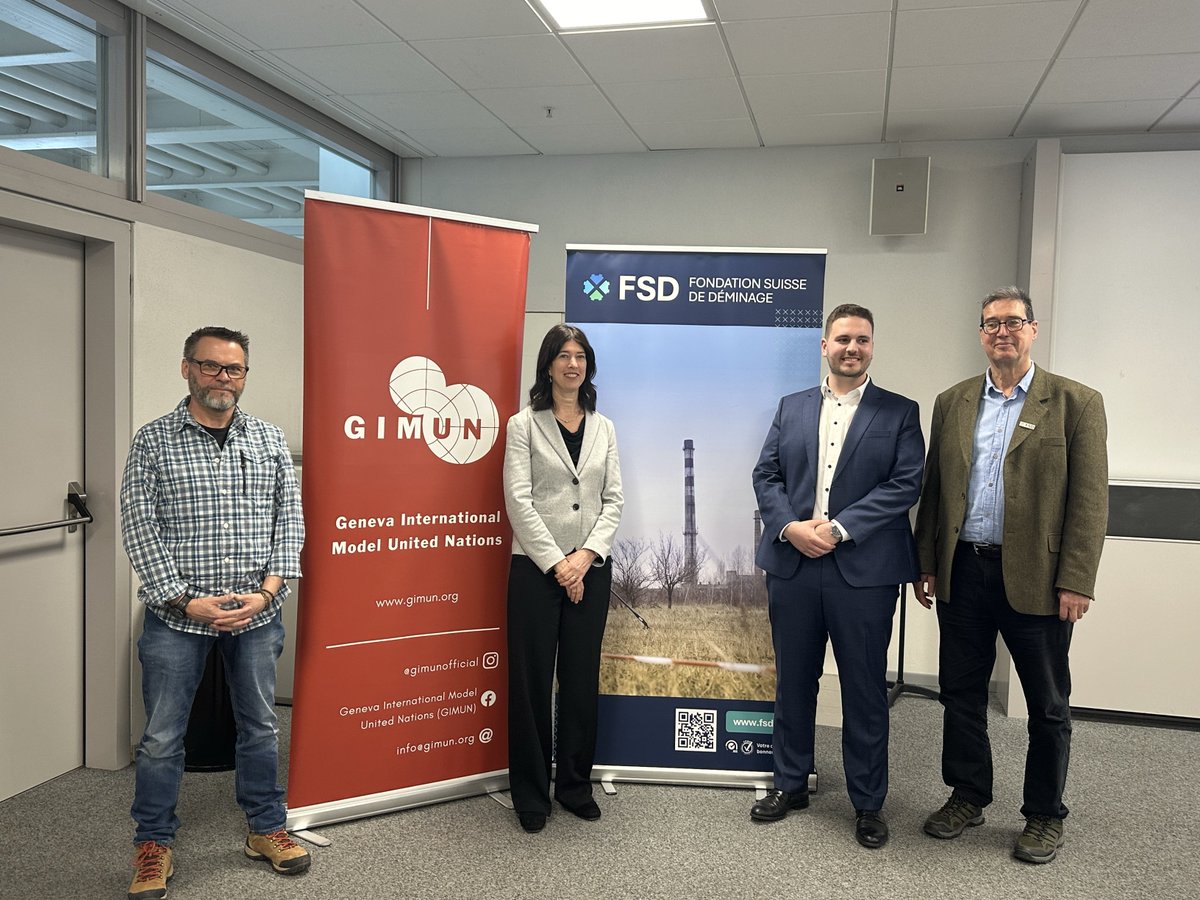 fsd__ch's tweet photo. On 4 April, FSD Director @HansjoergE  joined a panel on 'Humanitarian Demining Today' at Uni Mail Geneva, hosted by #GIMUN, alongside @minefreeworld 's @TamarGabelnick  &amp; KAMIR’s Jean-Franco Pfister. Grateful for the exchange &amp; ongoing support for #mineaction 🤝. https://t.co/aKn0hCmUCF
