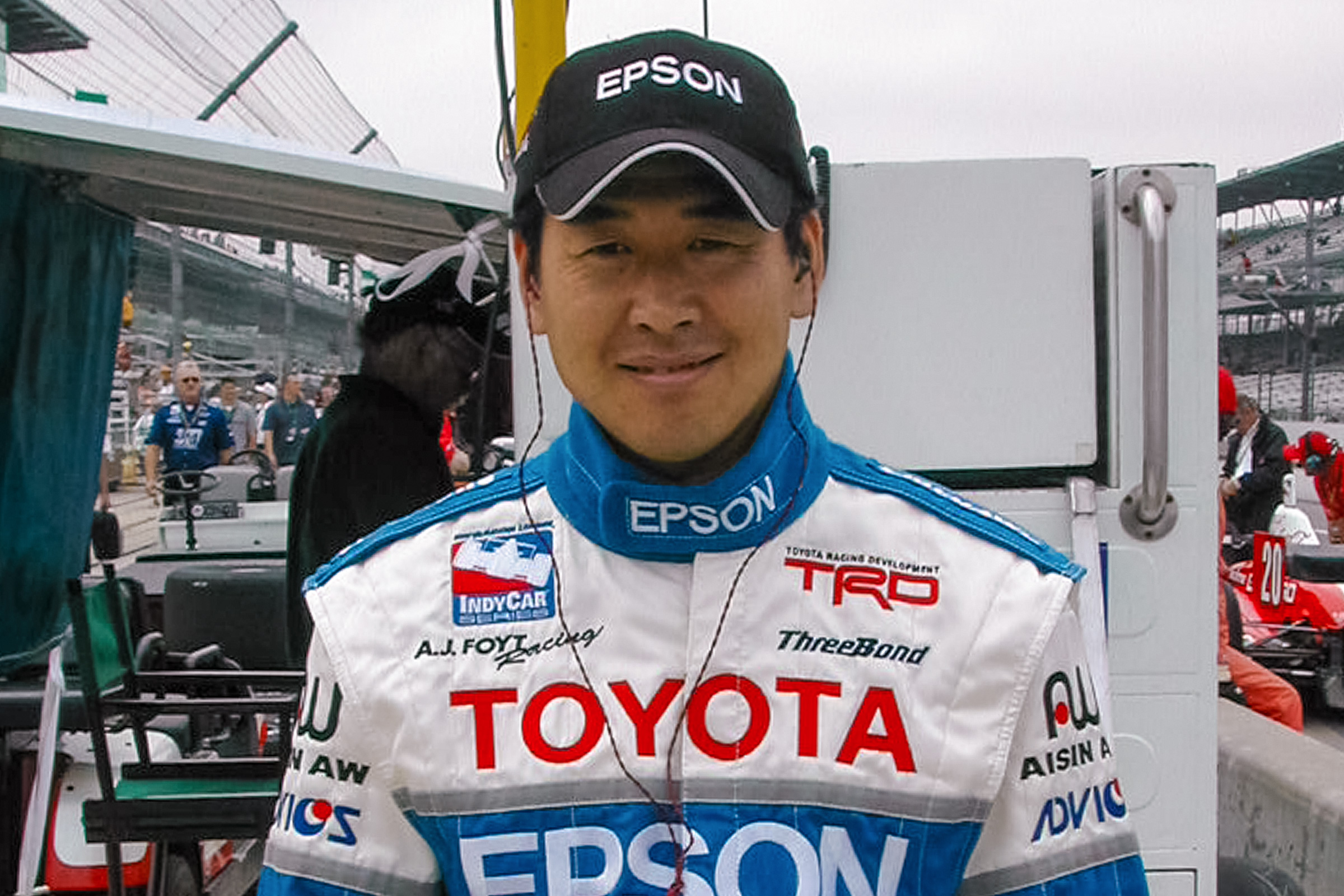 GULF RACING BRM オフィシャルコラボ カフス 希少 新品未使用③ Ninja Team Green cup第1戦 オートポリス エントリー開始