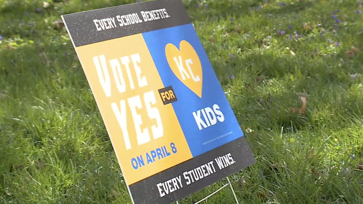 .<a href="/KSHB41/">KSHB 41 News</a>'s <a href="/taylorhemness/">Taylor Hemness 📺</a> breaks down exactly how the Kansas City school bond money would help KCPS schools and local charter schools: kshb.com/news/local-new…