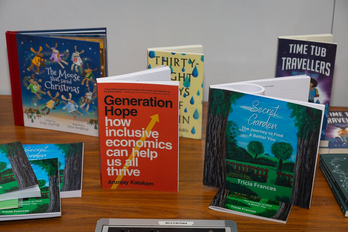 InkPrize's tweet image. The Ink Book Prize closes in THREE WEEKS! Make sure you enter your books on time. We are looking for the best self-published books. The entry form is on the website!

📸 Yakir Zur
.
.
.
.
.
.
#InkBookPrize
#selfpublished 
#bookcommunity 
#bookprize