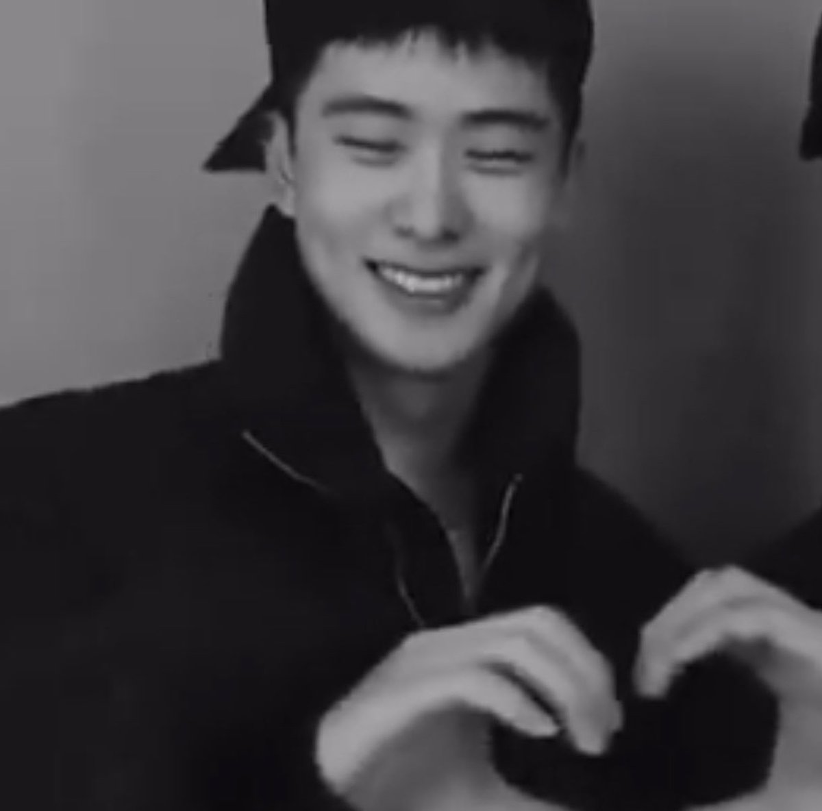 9TH SPRING WITH JAEHYUN
#9YearsOnJAEHYUNside
#재현아_아직_육백구십일년_남았다