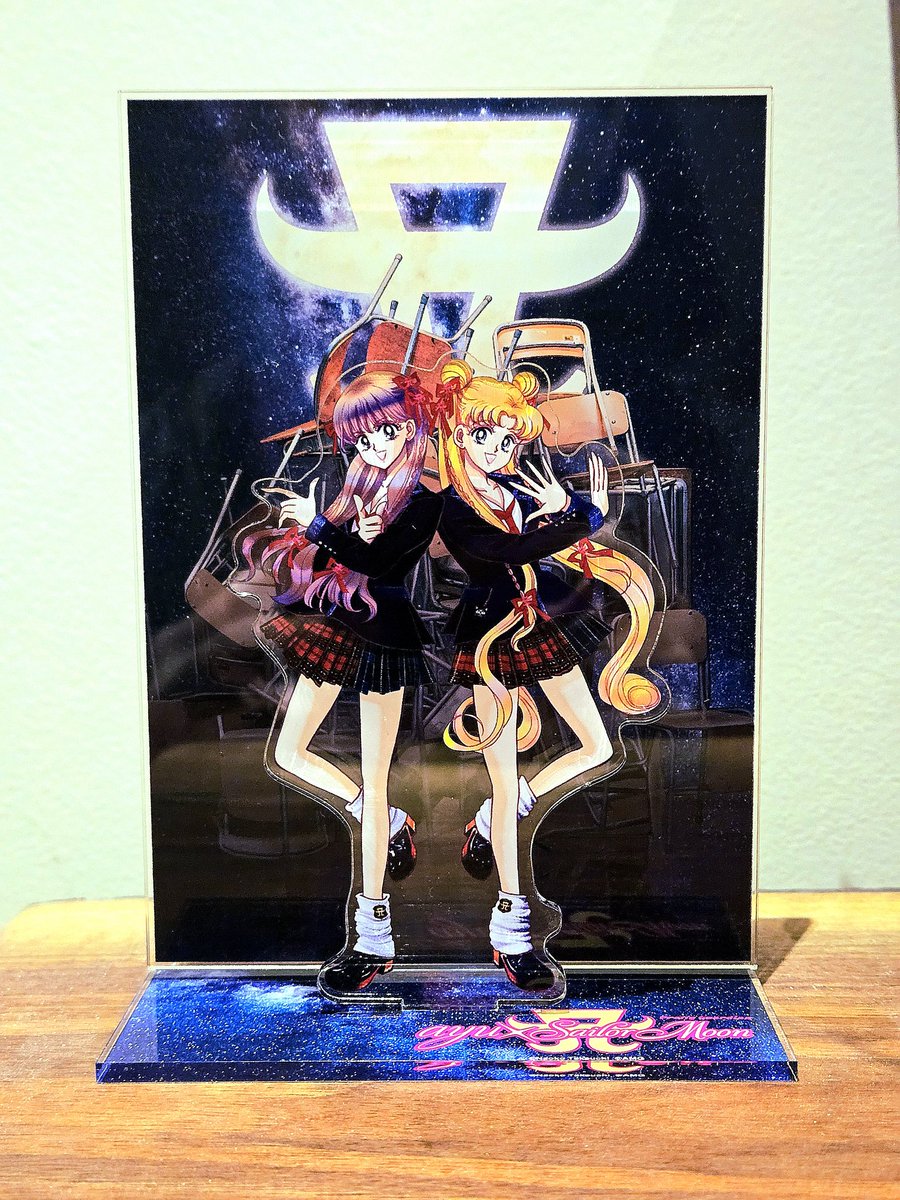 Finally opened my box of exclusive #ayusailormoon goods! What an awesome collaboration. #NaokoTakeuchi nailed the essence of both #AyumiHamasaki and #SailorMoon . • #美少女戦士セーラームーン #浜崎あゆみ #あゆセーラームーン #武内直子