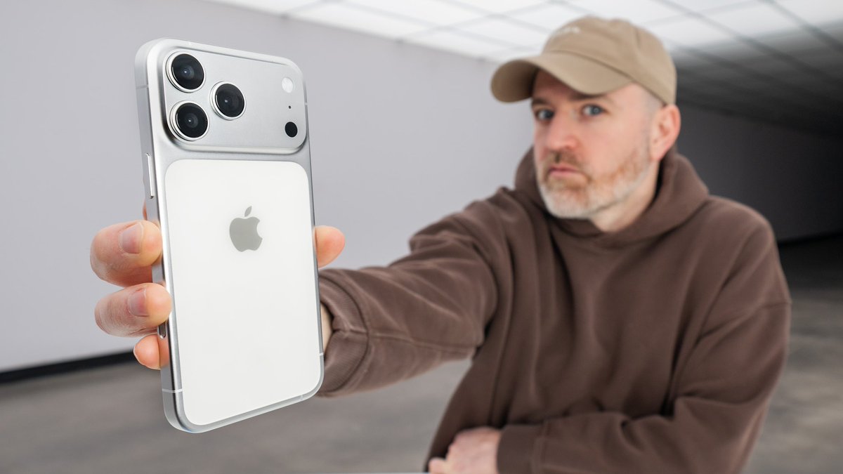 Here’s our best look yet at the new iPhone 17 Pro Max - youtu.be/pX8U3bM_OSM?si…