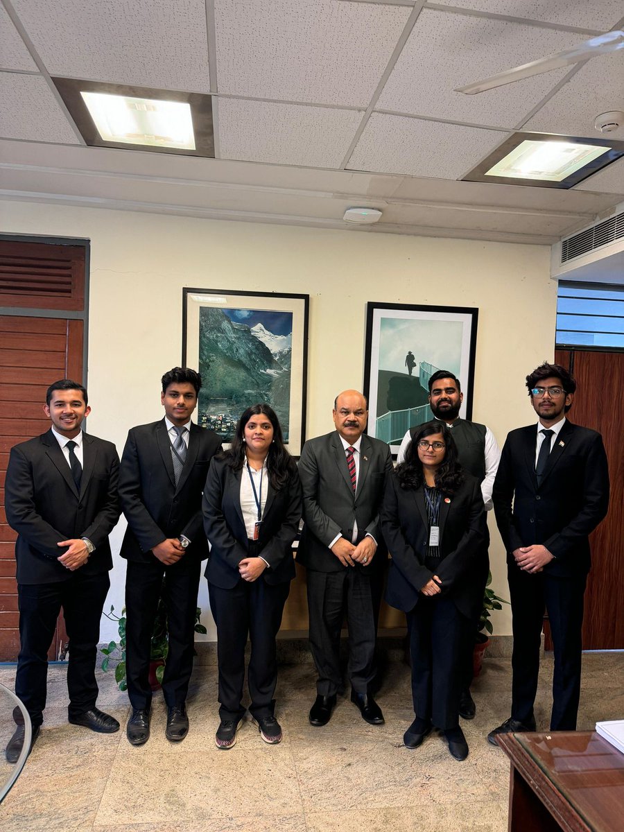 TeamALS's tweet photo. With the pillars of our institution before flying off to represent Amity at the 32nd Vis Moot, Vienna! 
Grateful for all the support and blessings as we carry our legacy forward on the international stage. https://t.co/TBKORsOURZ