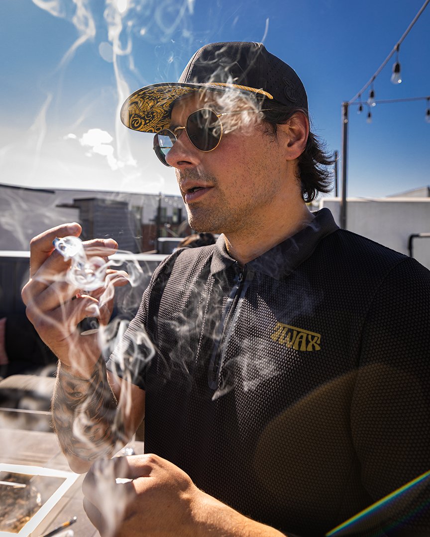 TheClearBrands's tweet image. Everybody loves a slow burn...🔥 #TWAX #Infused #preroll #joint #cannabis #cannabiscommunity #infusedjoint #cannabisoil