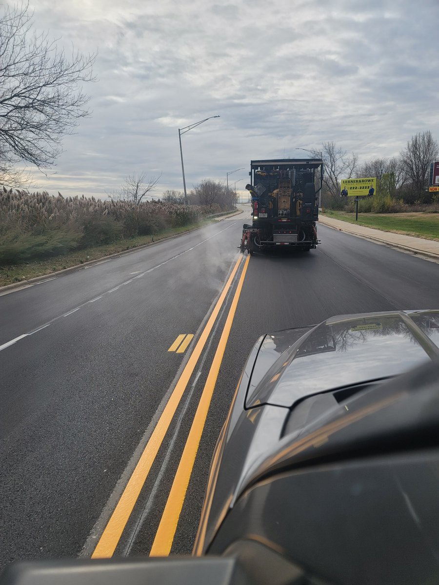 D2K_Traffic's tweet photo. Our certified team of flaggers, technicians, &amp; supervisors are always up to date w/ the latest state &amp; local requirements. Reach out &amp; expect the right solutions, backed by reliable service &amp; competitive quotes!
IL 📞: 630-416-9700
WI 📞: (262) 441-1274
Email: info@d2ktraffic.com https://t.co/rSrENqjrb5