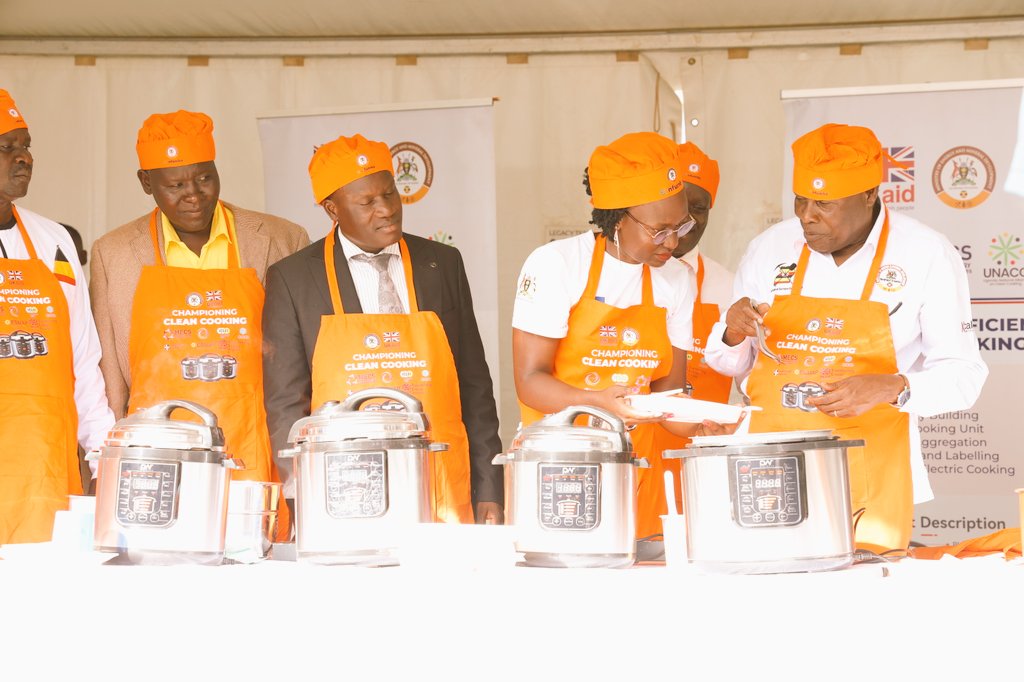 Allan Ogwang 🇺🇬 (@allanogwang2) on Twitter photo During the launch of the Electricity Access Scale-Up Project in Kumi District by <a href="/MEMD_Uganda/">Ministry of Energy & Mineral Development</a>, <a href="/NREP/">nrepion</a> energized the event with a vibrant awareness campaign, featuring a powerful live e-cooking demonstration and engaging exhibitors showcasing innovative clean cooking technologies. During the launch of the Electricity Access Scale-Up Project in Kumi District by <a href="/MEMD_Uganda/">Ministry of Energy & Mineral Development</a>, <a href="/NREP/">nrepion</a> energized the event with a vibrant awareness campaign, featuring a powerful live e-cooking demonstration and engaging exhibitors showcasing innovative clean cooking technologies.