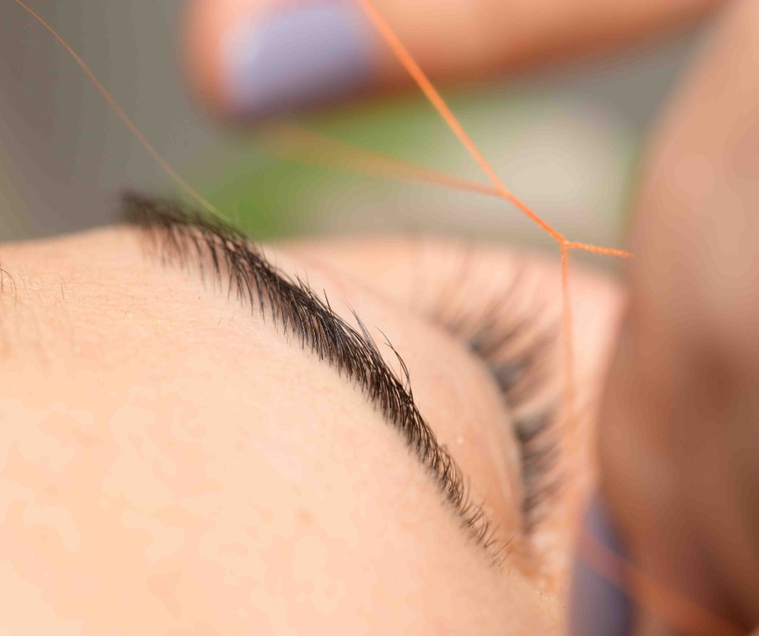 JDSpaNailsInc's tweet image. Brow confidence is one appointment away! Our expert eyebrow threading service is perfect for enhancing your natural beauty. Schedule your appointment with us in Center Moriches today! 

#EyebrowThreadingService
centermorichesnailsalon.com/nail_salon