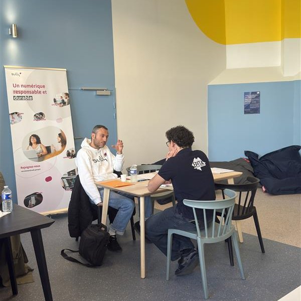 SullyGroup's tweet photo. Sully Paris présent au JobDating Alternance d'@EPITA 👩🎓👨🎓 !
La team #recrutement parisienne a été l’ambassadrice de notre vision & valeurs lors de cet évènement.
#ServicesNumériques #SullyGroup #EPITA #RElationsécoles https://t.co/AnBWgFvNUX